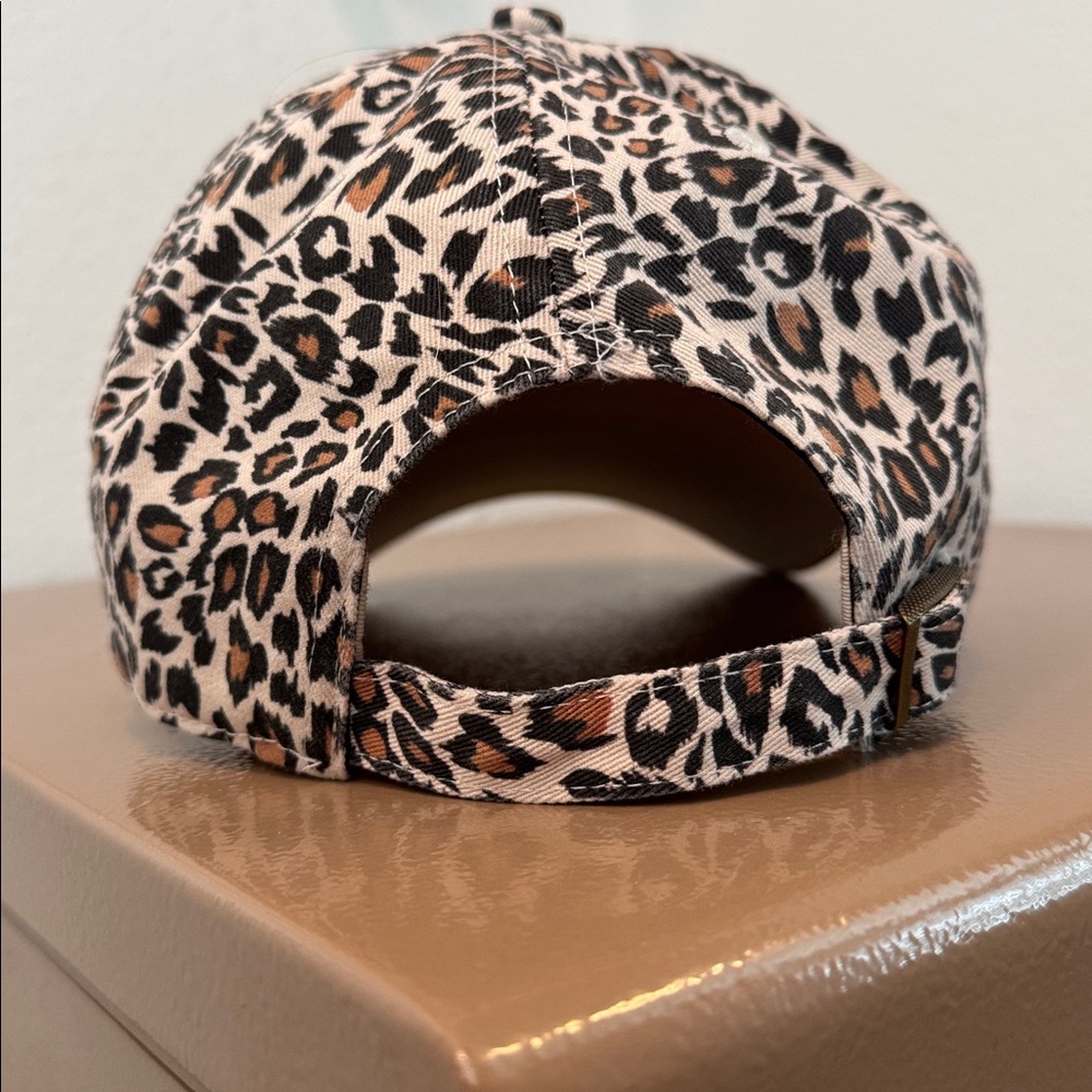 '47 Brand MLB Los Angeles Angels Lisa Animal Print Clean Up Baseball Hat - Picture 2 of 3